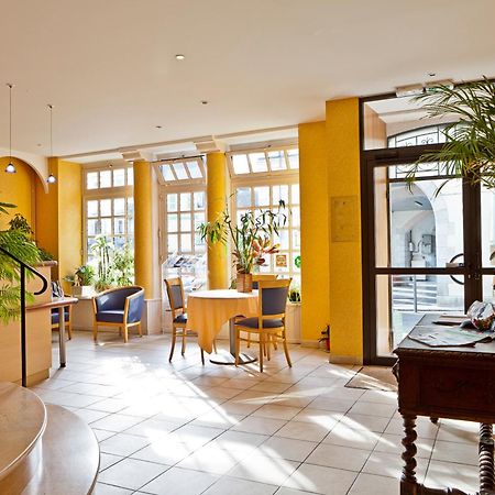 Logis Hôtel de France Arudy Buitenkant foto