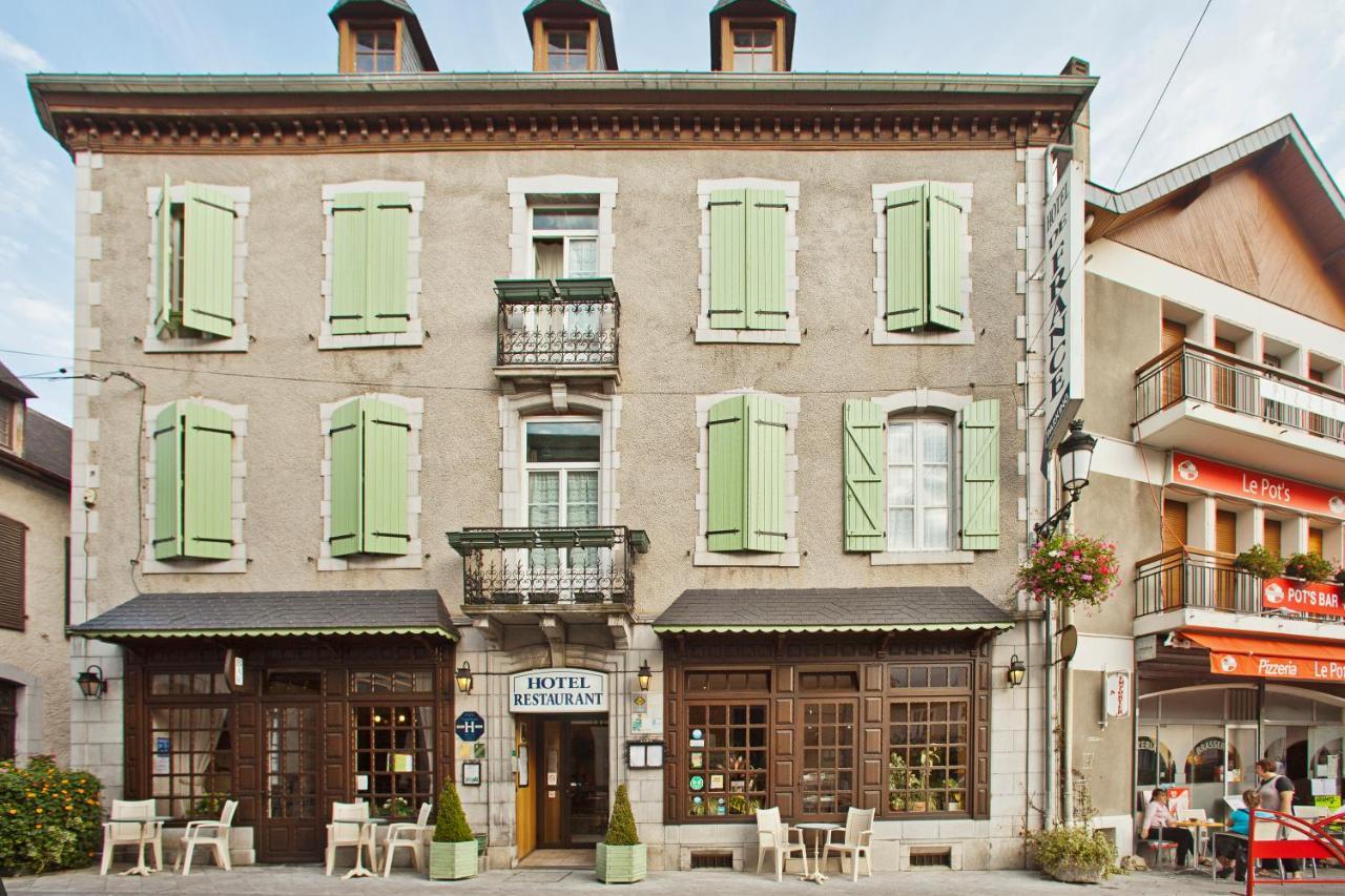 Logis Hôtel de France Arudy Buitenkant foto