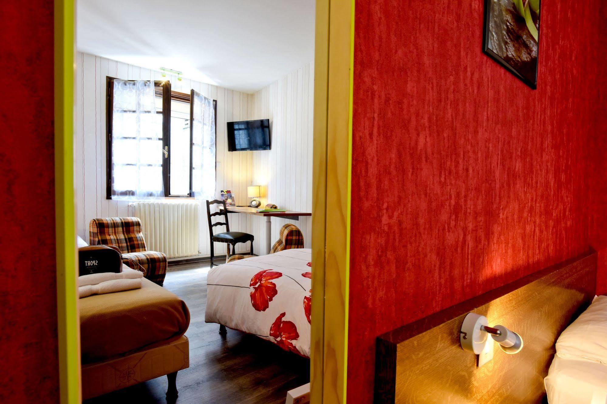 Logis Hôtel de France Arudy Buitenkant foto