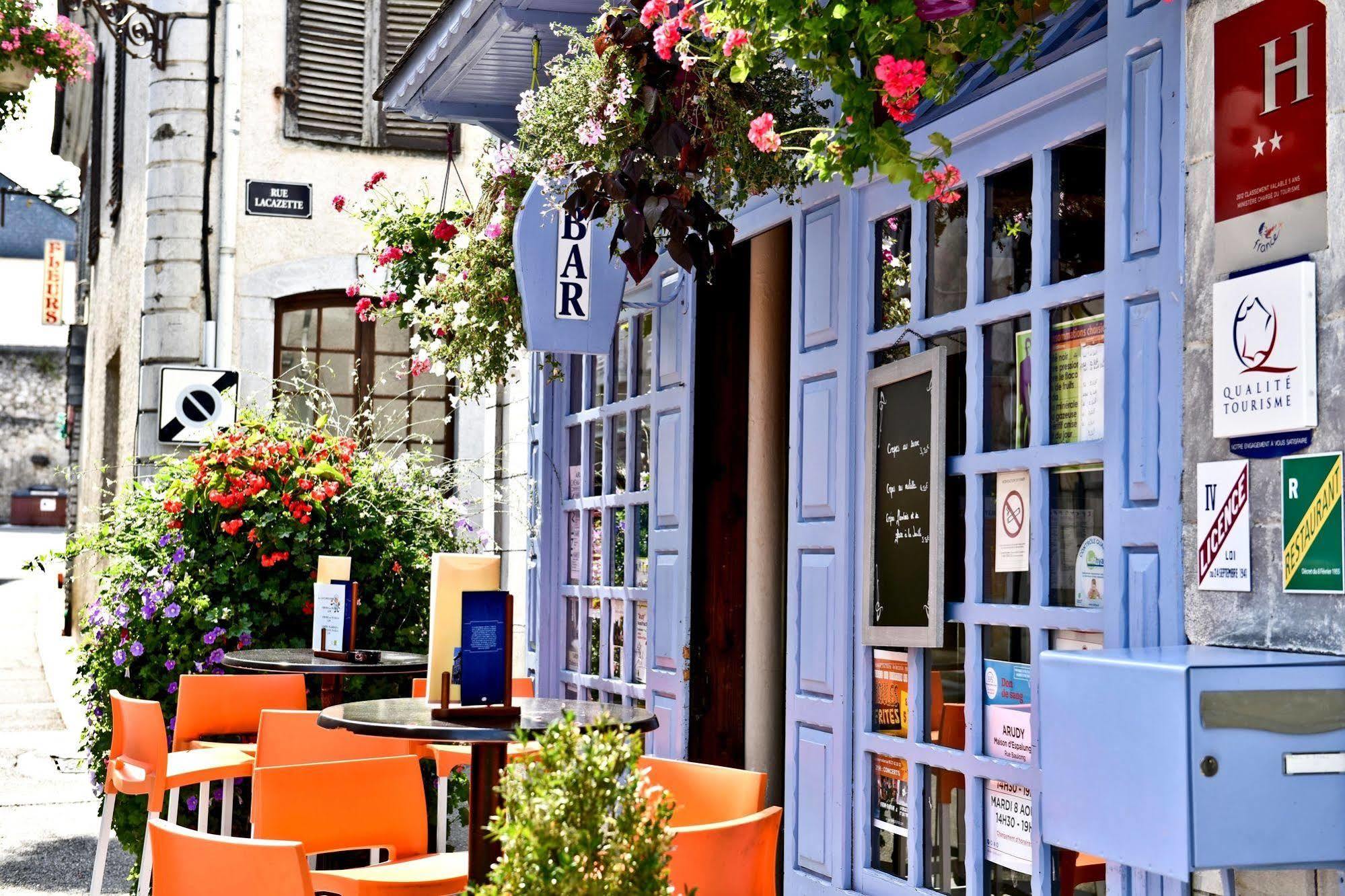 Logis Hôtel de France Arudy Buitenkant foto